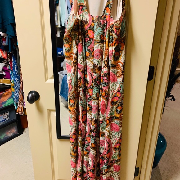 Show me your mumu paisley maxi dress - Picture 3 of 4